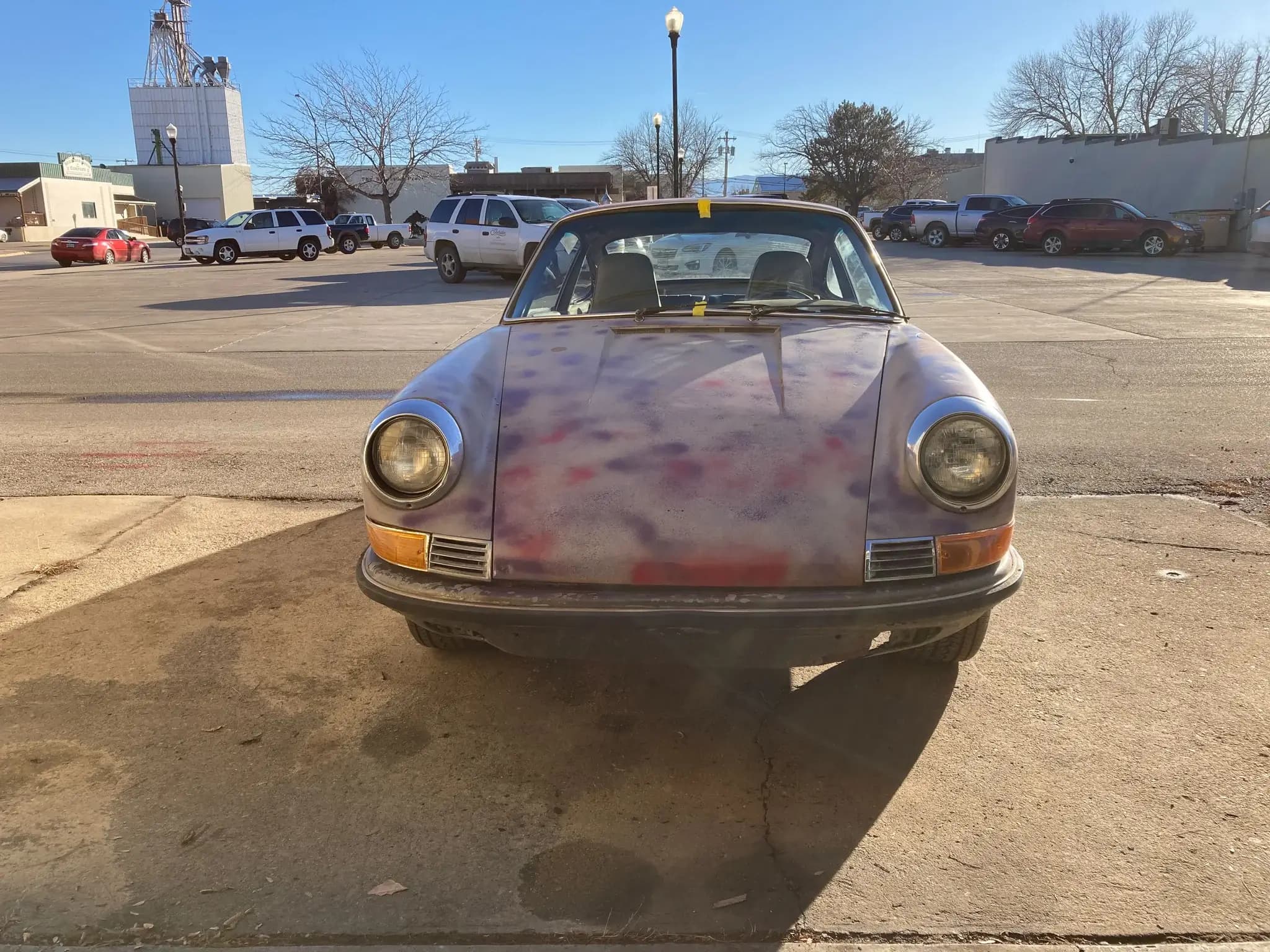 1969 Porsche 911 E sold for $24,511