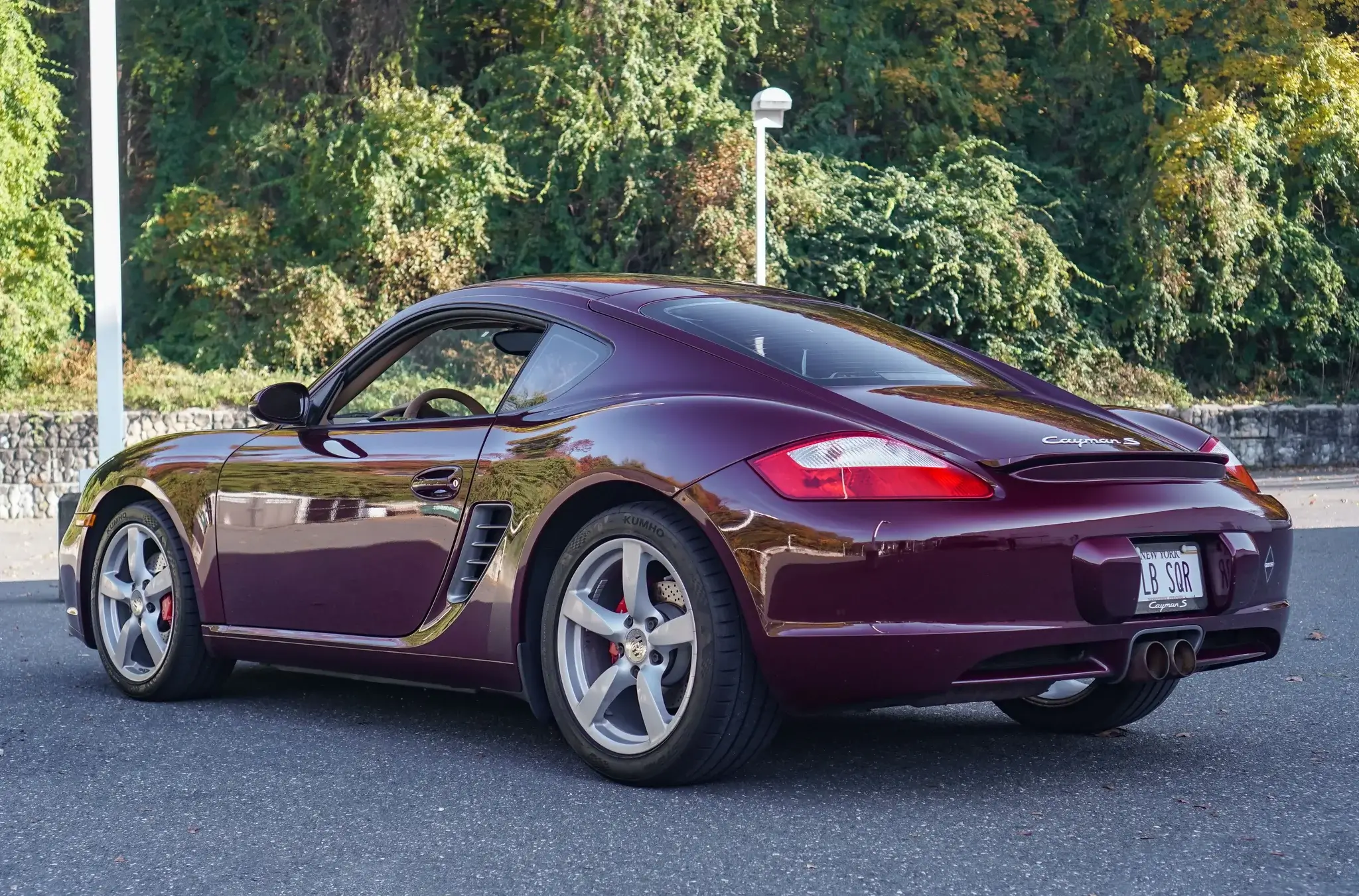 2007 Porsche Cayman S sold for $25,000