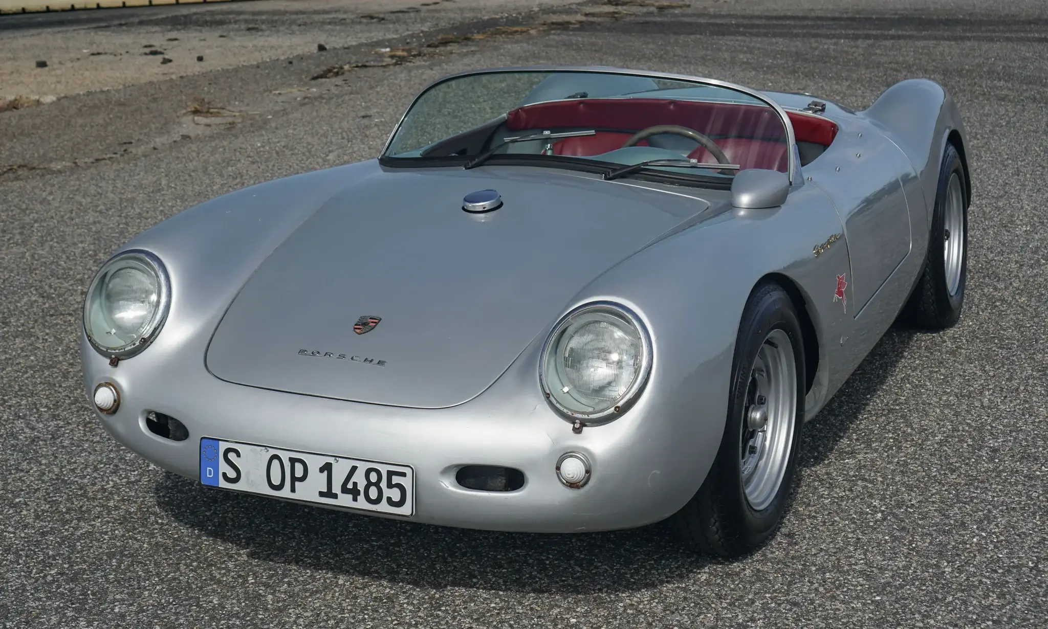 1955 Porsche 550 Spyder Replica sold for $20,000