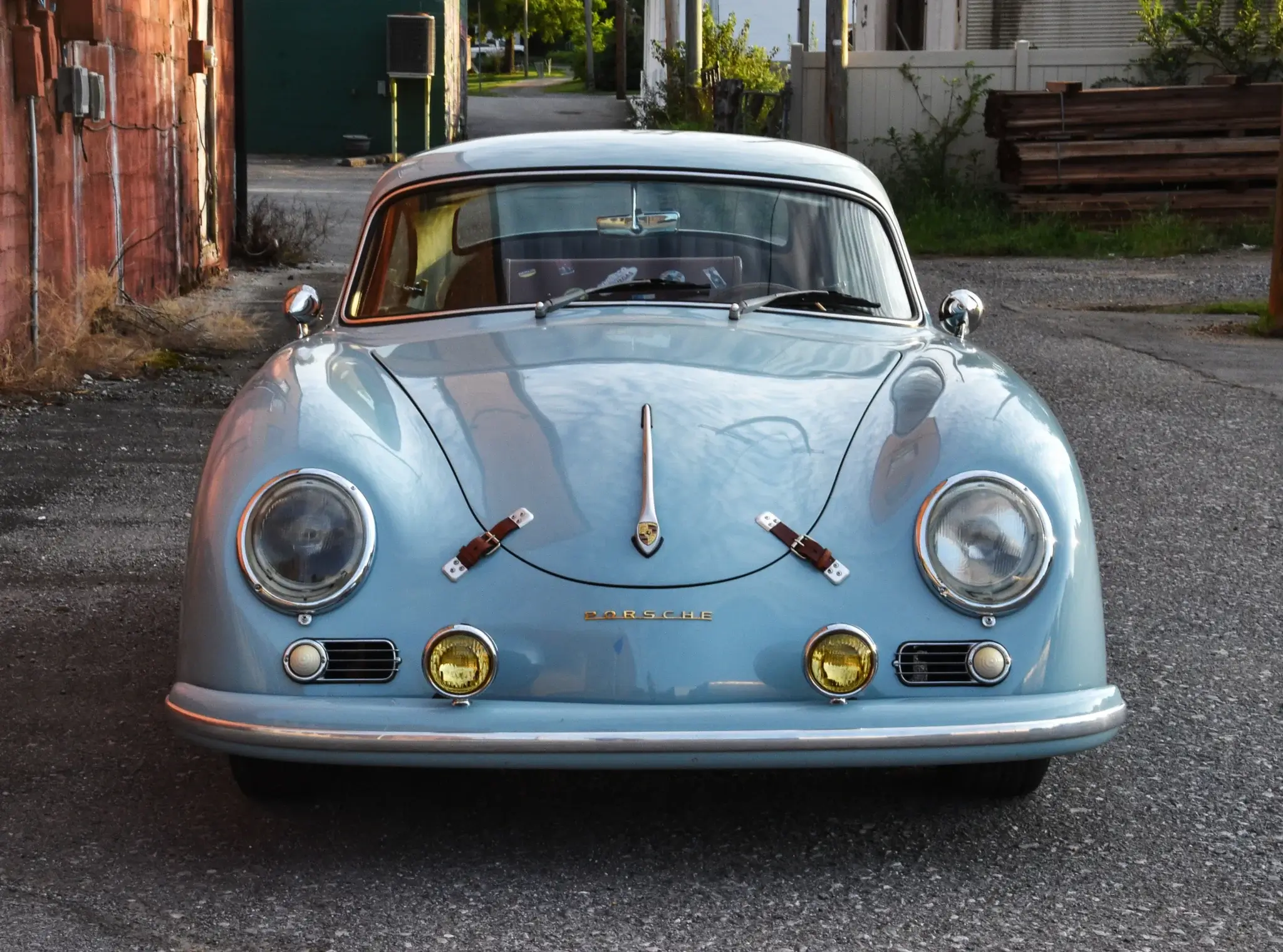 1957 Porsche 356 Speedster Replica sold for $50,000