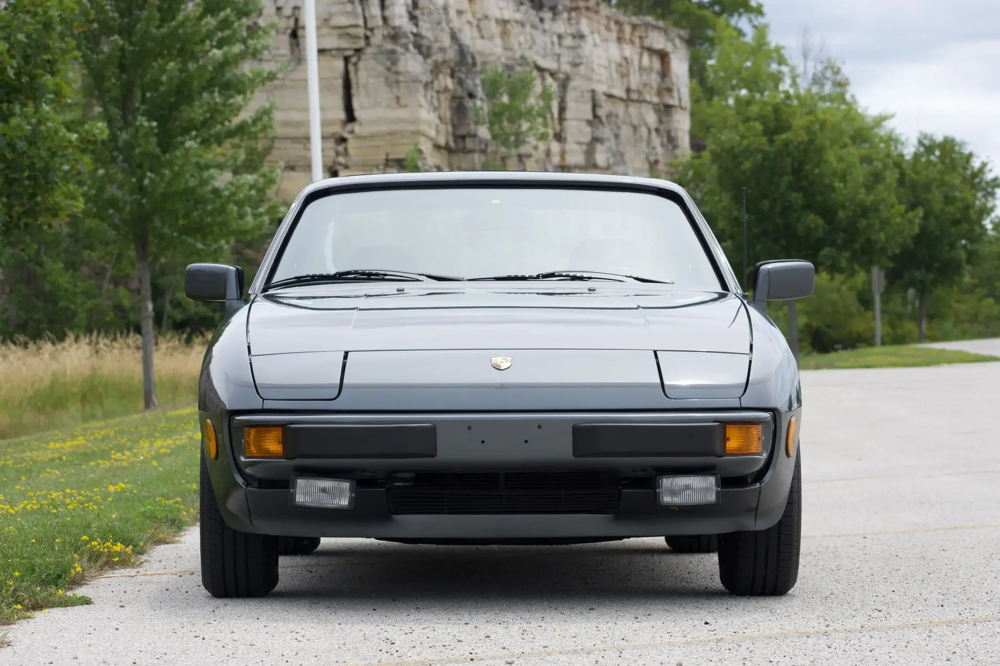 1978 Porsche 924 sold for $5,500