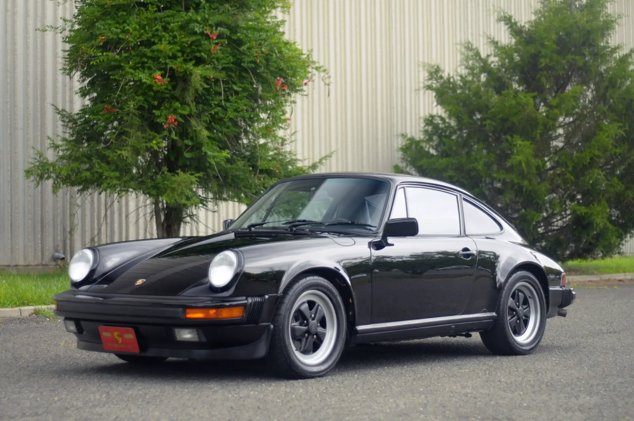 1988 Porsche 911 Carrera sold for $75,000