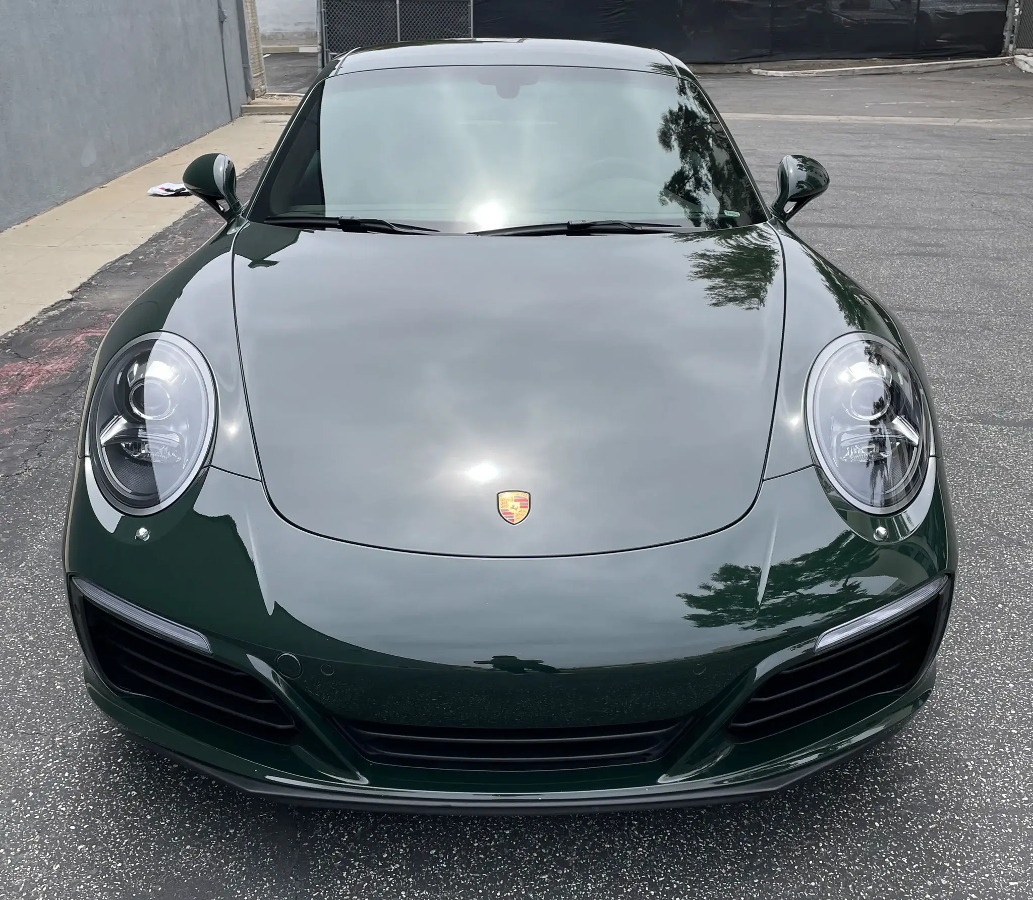 2017 Porsche 911 Carrera sold for $90,250