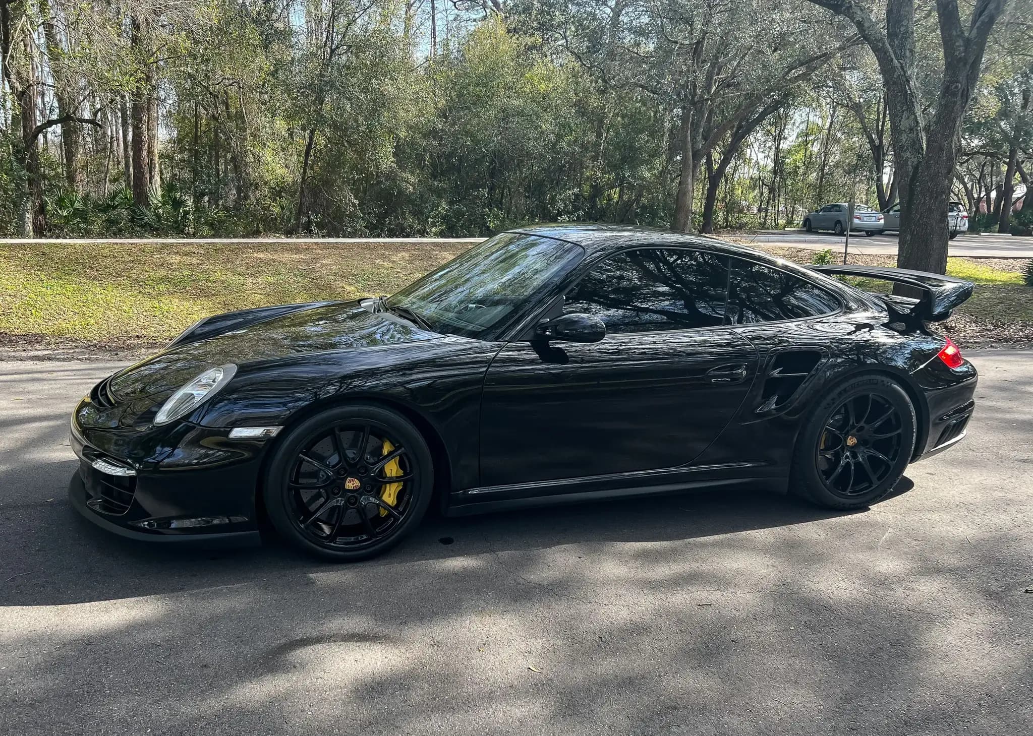 2008 Porsche 911 GT2 sold for $278,000