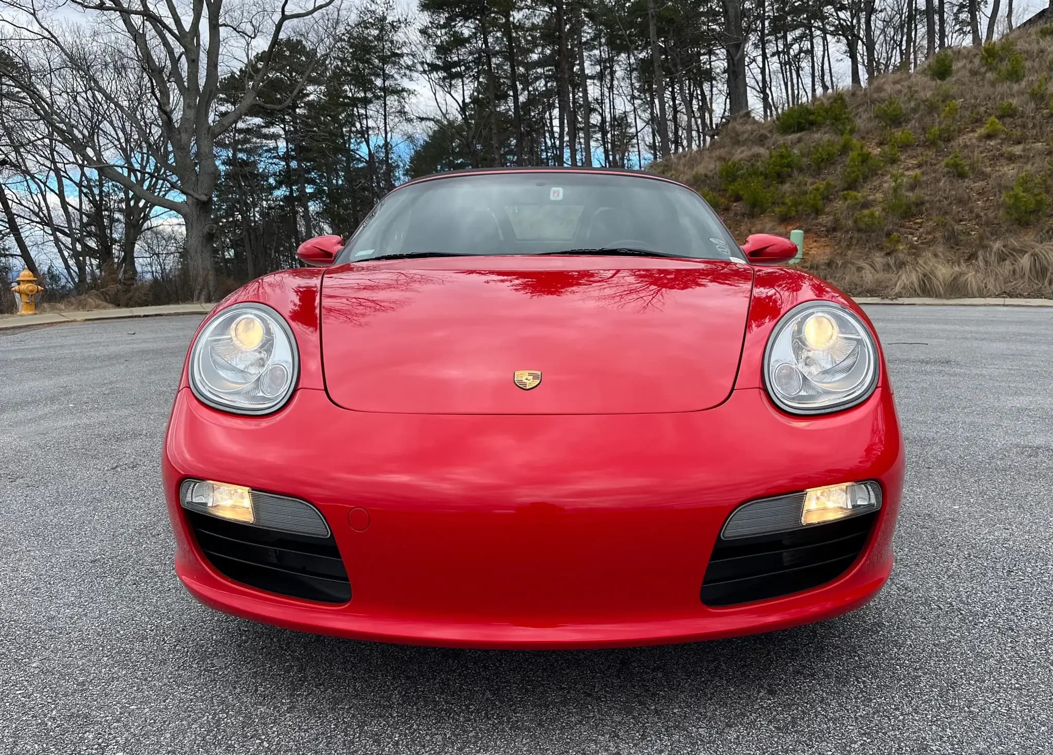 2005 Porsche Boxster sold for $19,000