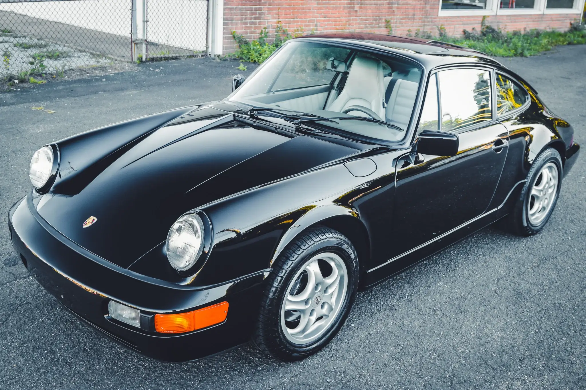 1991 Porsche 911 Carrera 4 sold for $87,000