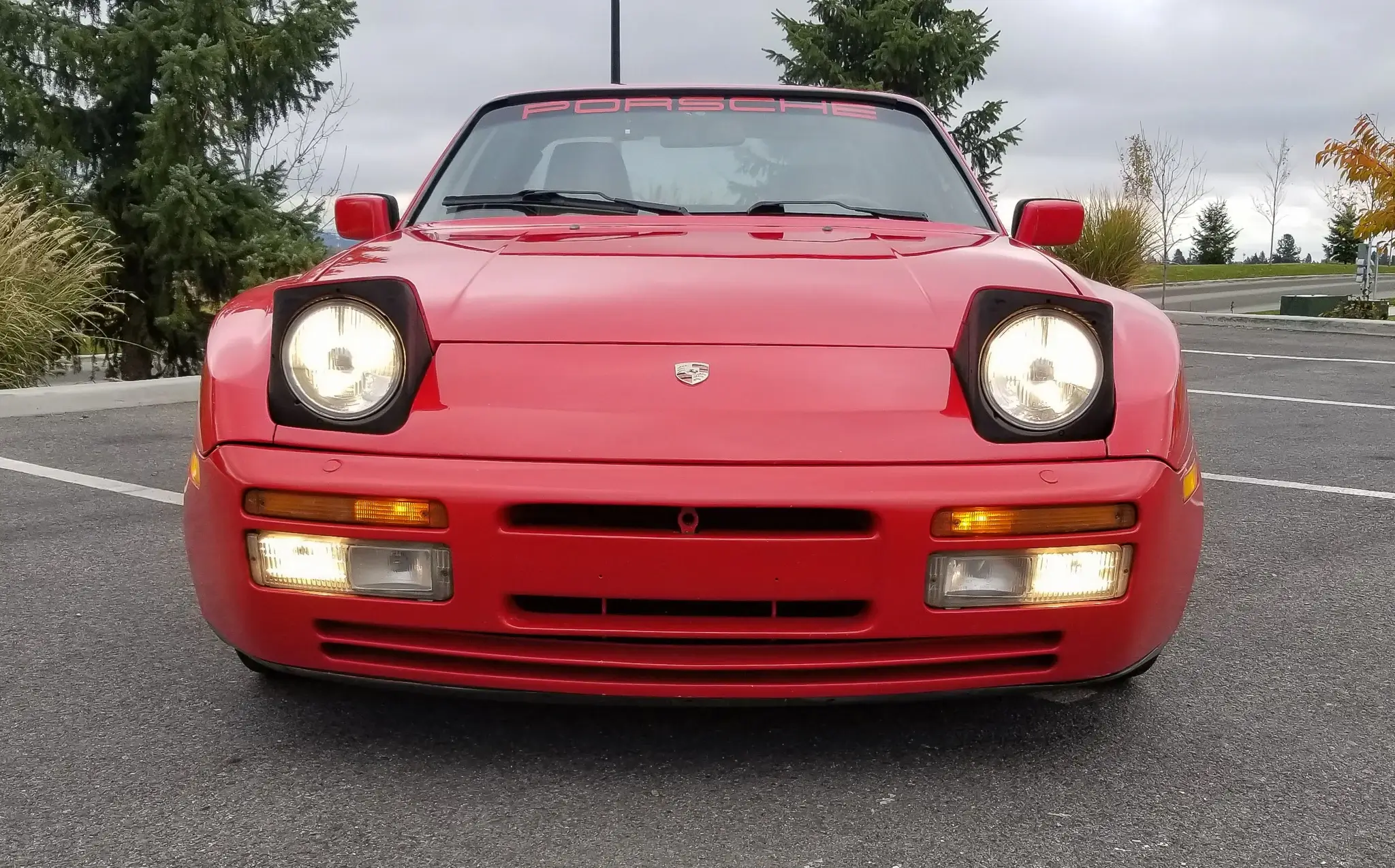 1989 Porsche 944 Turbo sold for $13,601