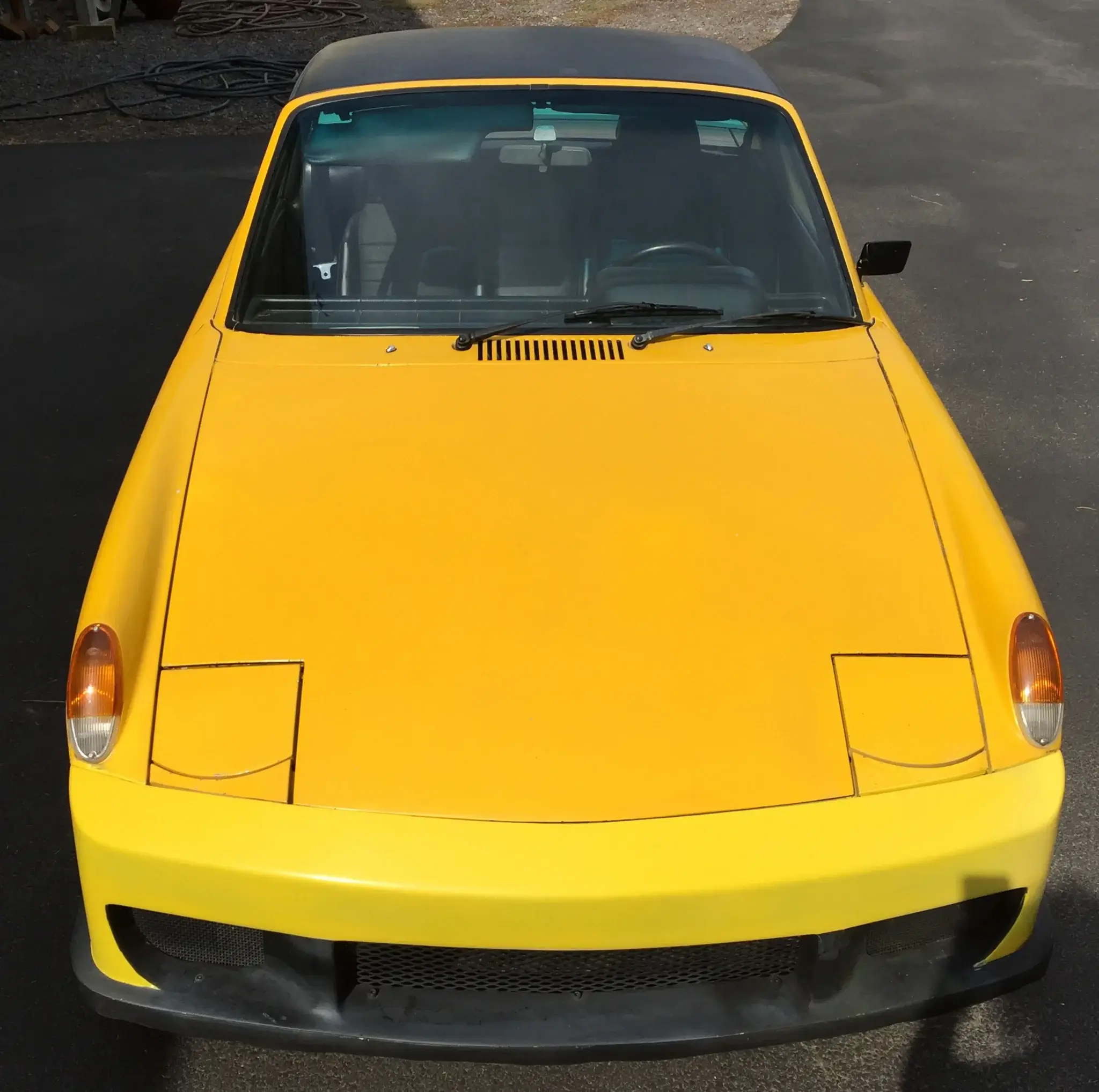1970 Porsche 914-6 sold for $33,000