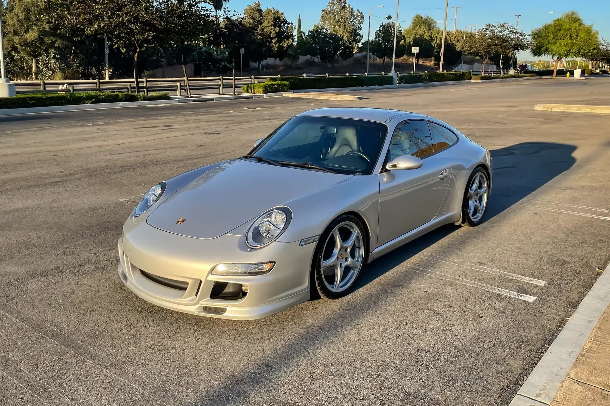 2006 Porsche 911 Carrera sold for $45,000