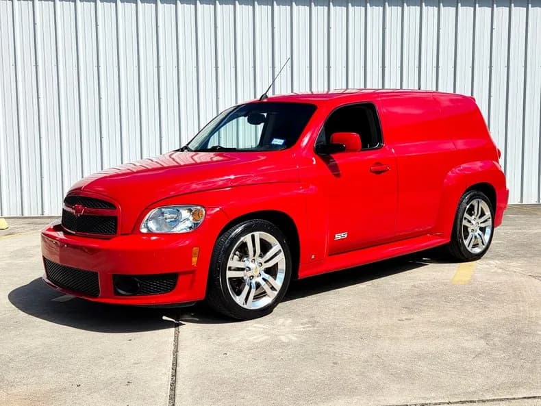 2009 Chevrolet HHR sold for $7,875