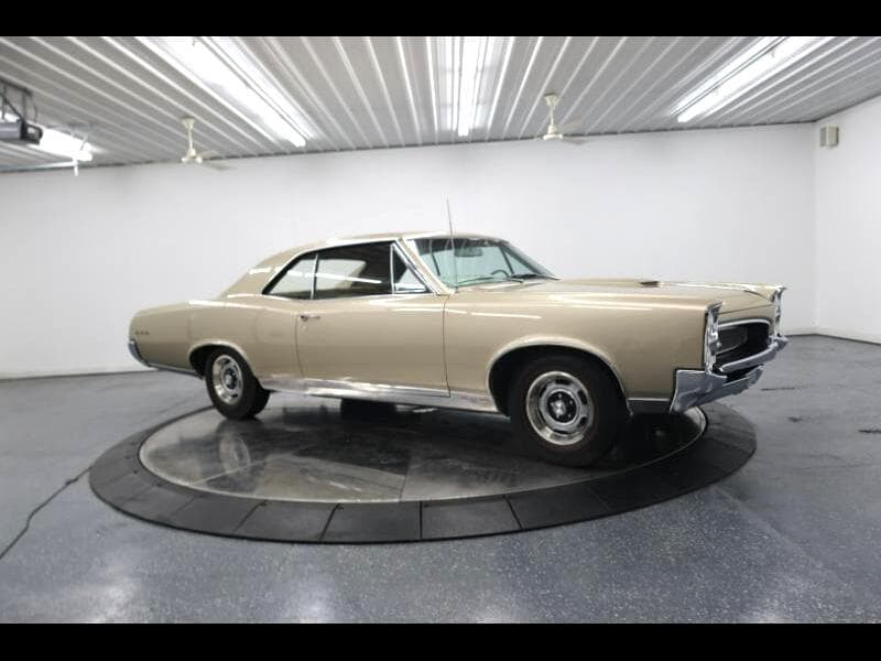 1967 Pontiac GTO sold for $65,730
