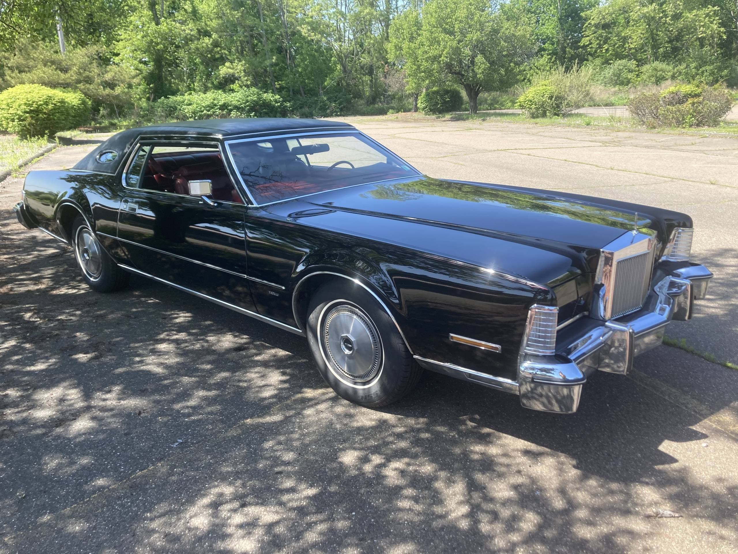 1975 Lincoln Mark IV sold for $7,350
