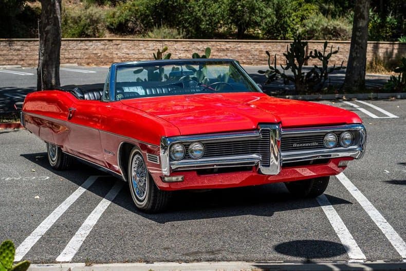 1968 Pontiac Bonneville Convertible sold for $16,275