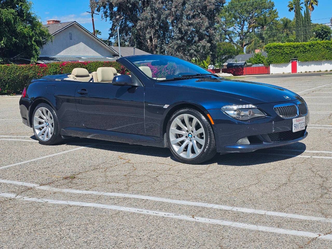 2010 BMW 650i Convertible sold for $9,450
