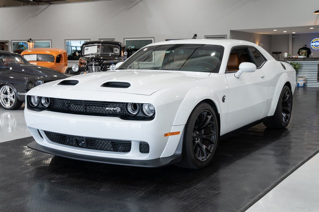 2023 Dodge Challenger SRT Hellcat sold for $75,600