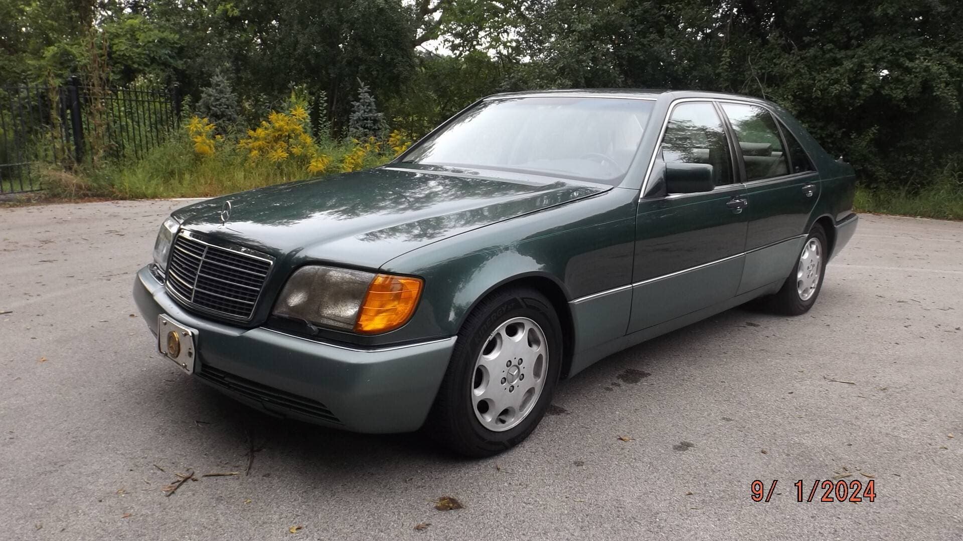 1994 Mercedes-Benz S500 sold for $6,825