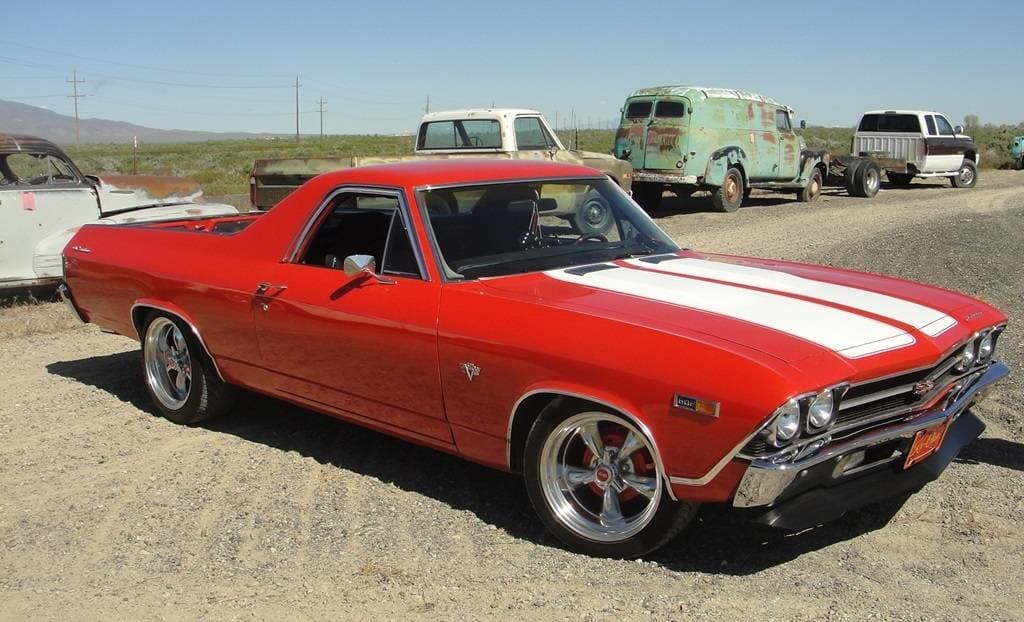 1969 Chevrolet EI Camino sold for $18,900