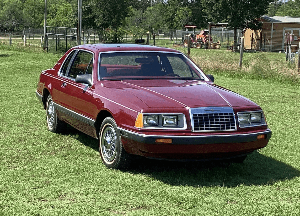 1984 Ford Thunderbird Custom sold for $8,400