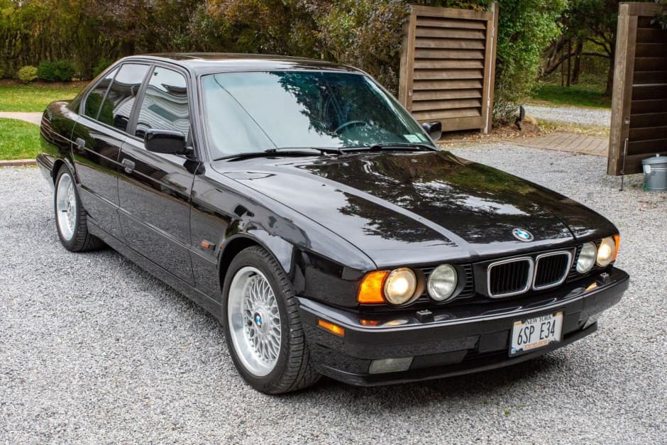 1995 BMW E34 5-Series sold for $21,540