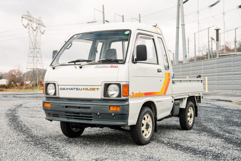 1988 Daihatsu Hijet sold for $6,666