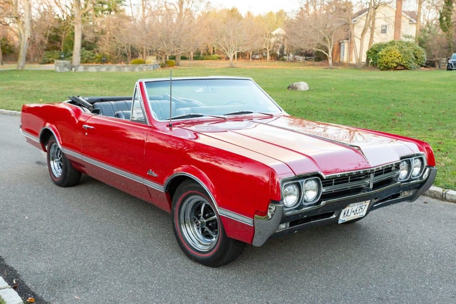 1966 Oldsmobile Cutlass sold for $28,000