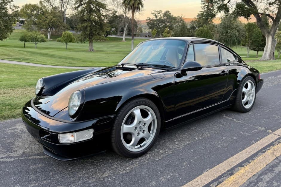 1992 Porsche 964 911 (Non-Turbo) sold for $121,000