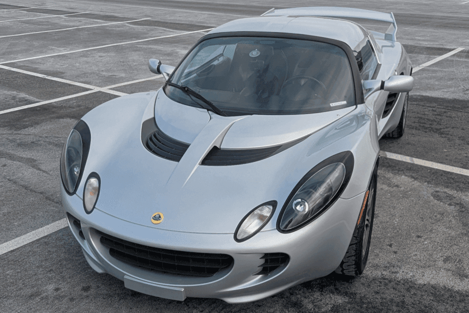 2005 Lotus Elise sold for $42,750