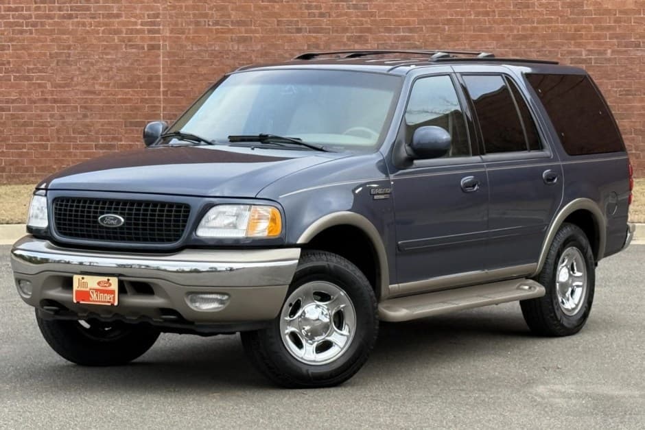 2000 Ford Expedition sold for $23,750