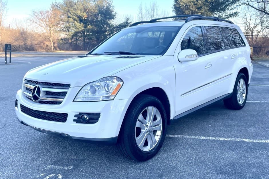 2008 Mercedes-Benz GL & GLS-Class sold for $10,000