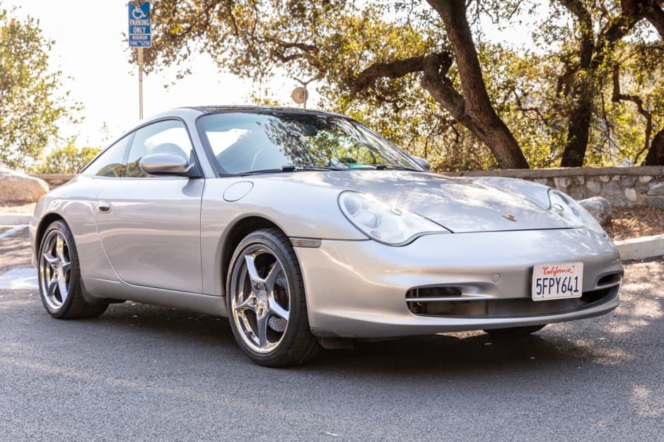 2003 Porsche 996 911 Carrera Targa sold for $29,250