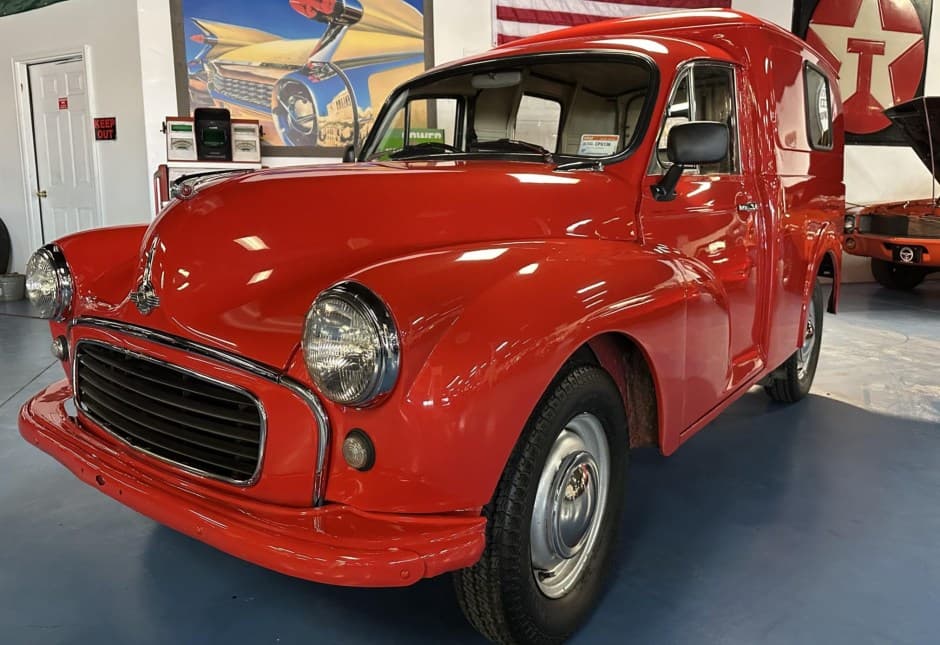 1958 Morris Minor sold for $8,000