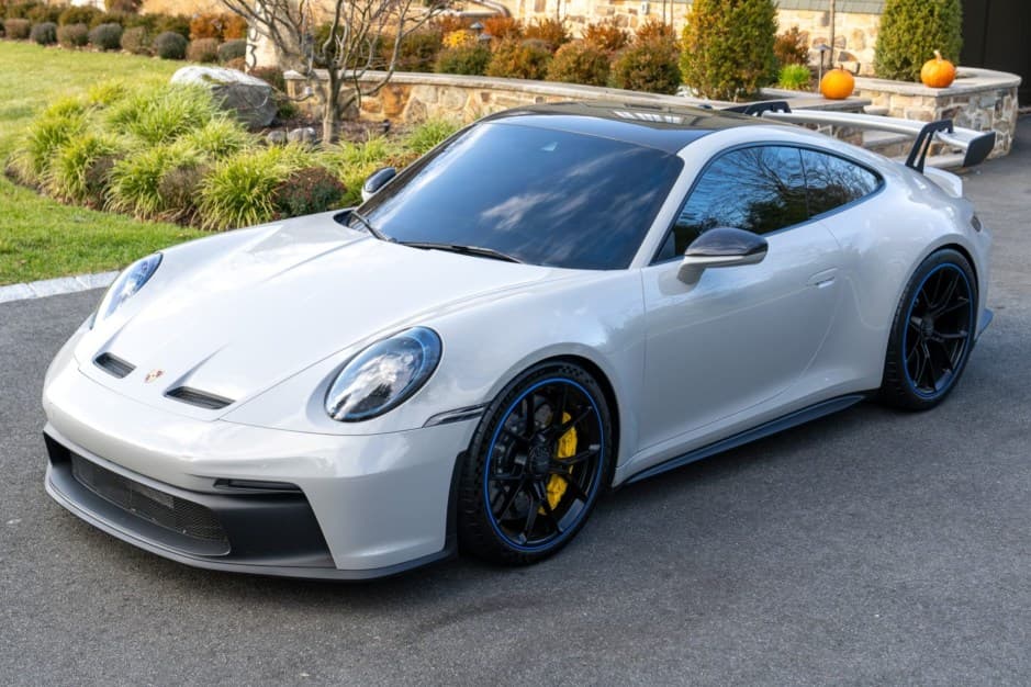2024 Porsche 992 911 GT3 sold for $265,000