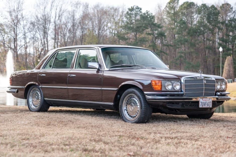1980 Mercedes-Benz W116 S-Class sold for $40,000