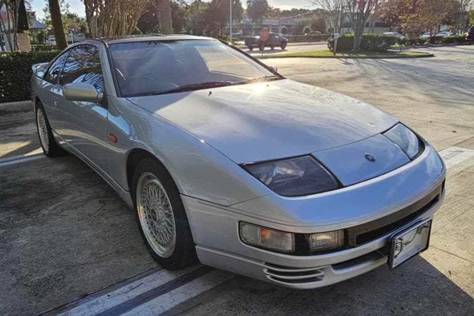 1992 Nissan Z32 300ZX sold for $9,500