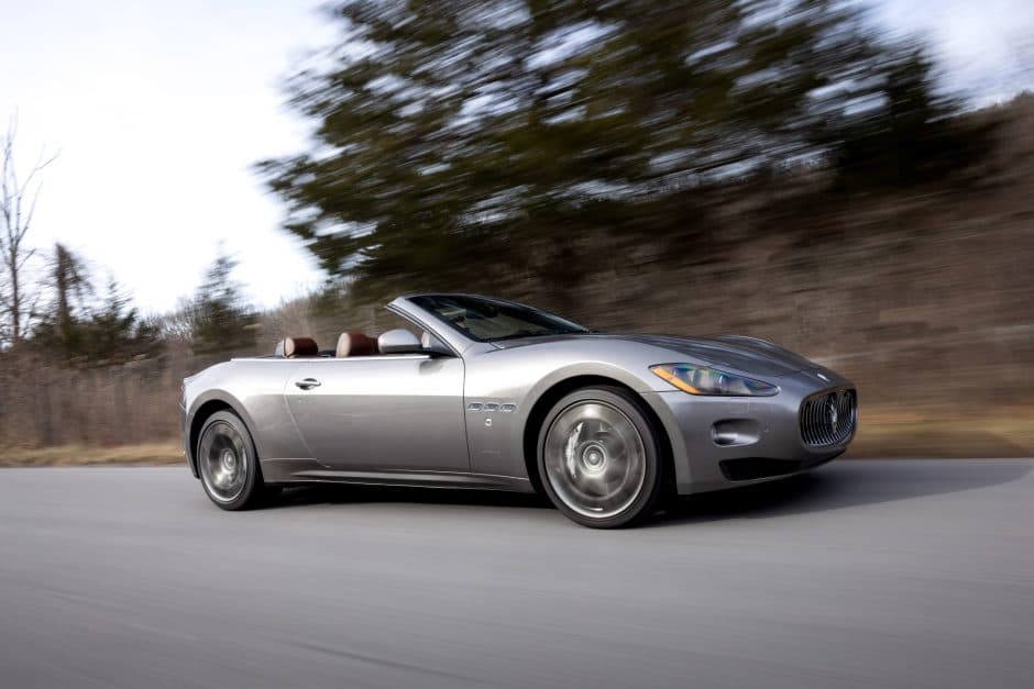 2012 Maserati GranTurismo sold for $33,000