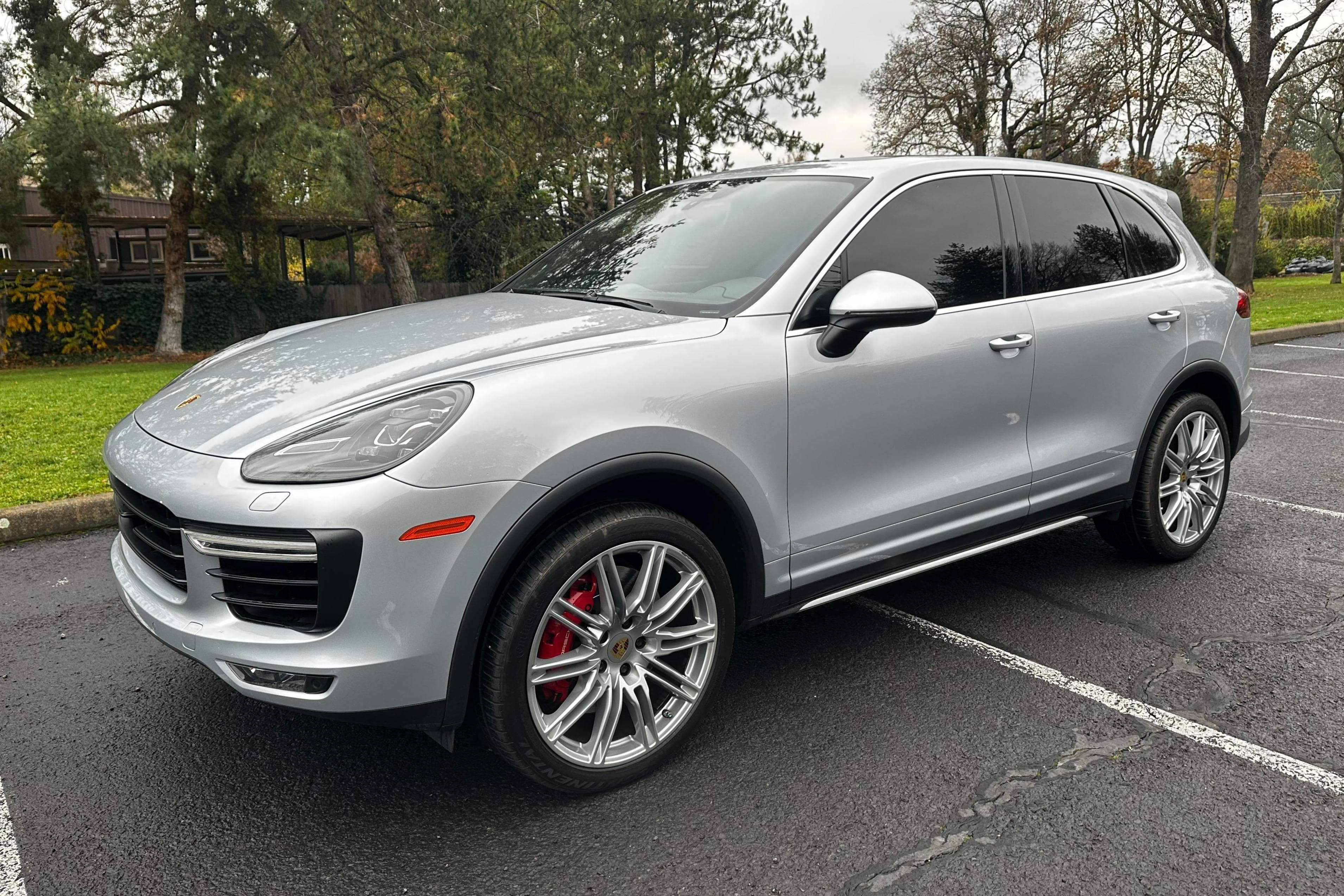 2015 Porsche Cayenne sold for $19,250
