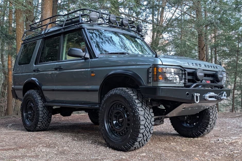 2004 Land Rover Discovery II sold for $48,000