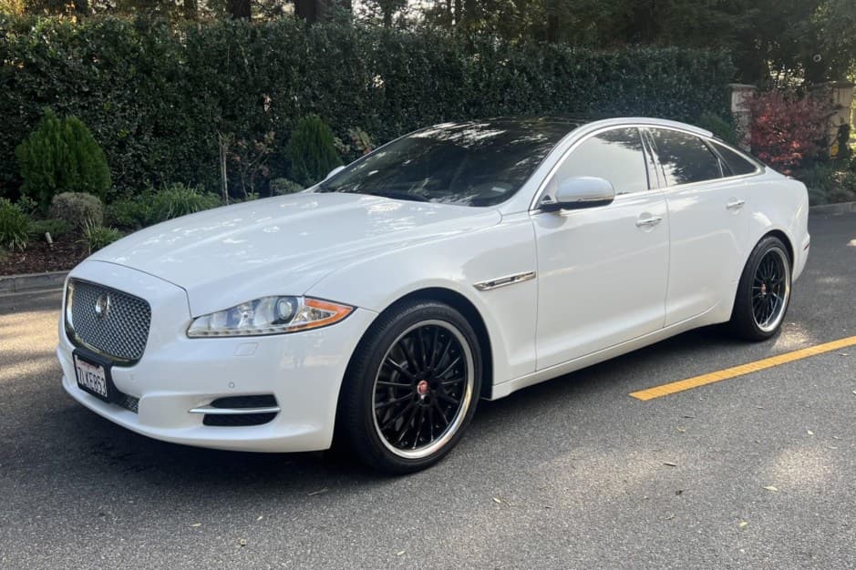 2015 Jaguar X351 XJ (2010-2019) sold for $13,000