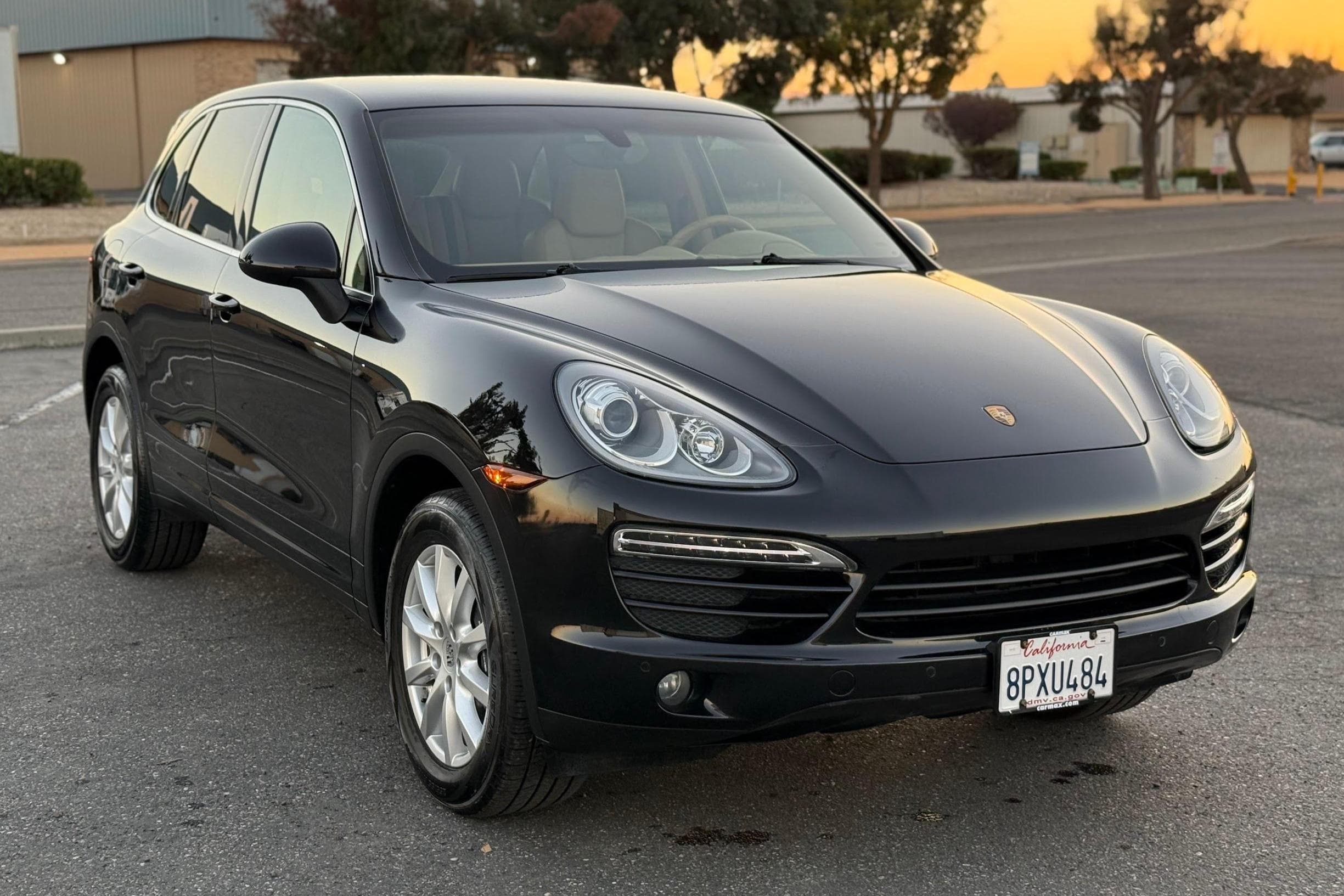 2013 Porsche Cayenne sold for $15,100