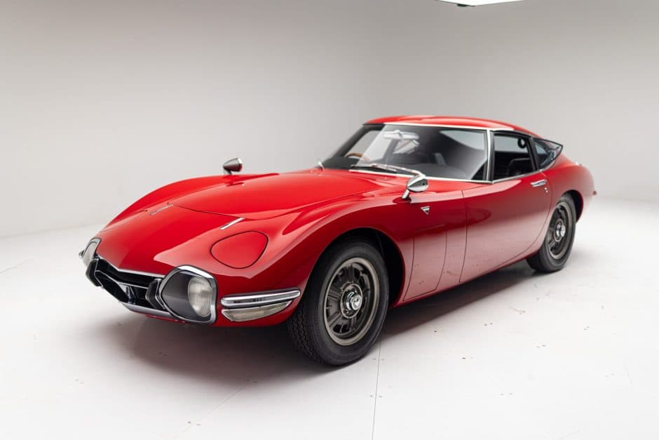 1967 Toyota 2000GT sold for $995,000