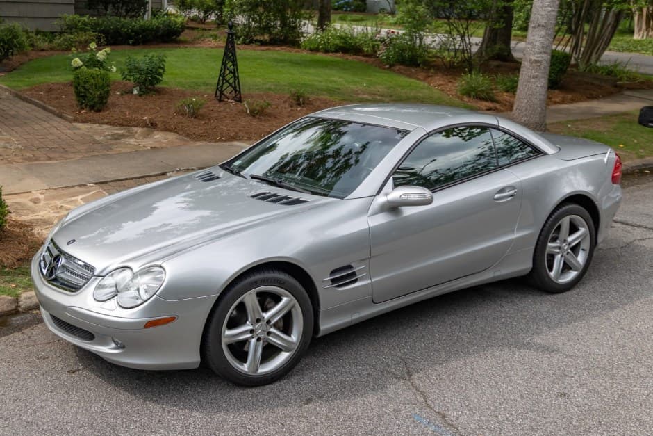 2004 Mercedes-Benz R230 SL sold for $14,000