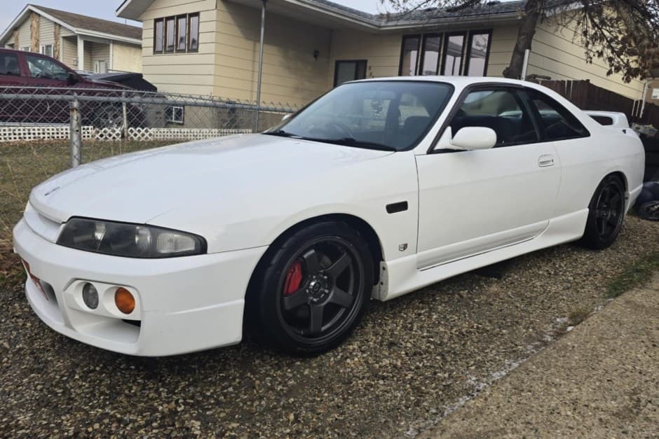 1996 Nissan R33 Skyline sold for $20,250