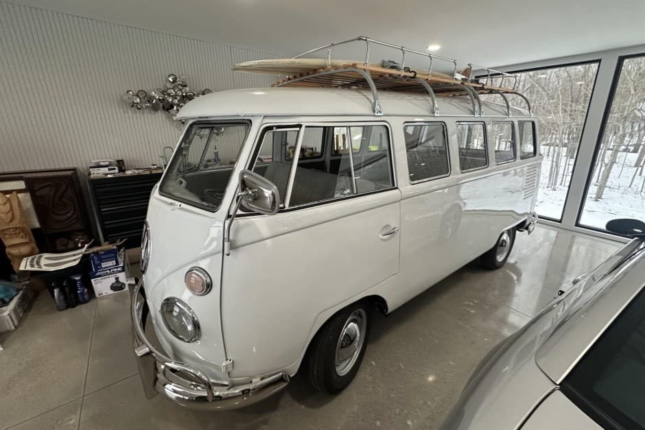 1966 Volkswagen Split-Window Bus sold for $23,000