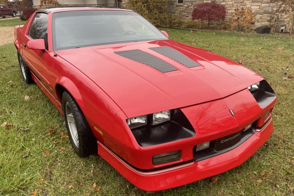 1988 Chevrolet Camaro (3rd Generation – 1982-1992) sold for $23,500