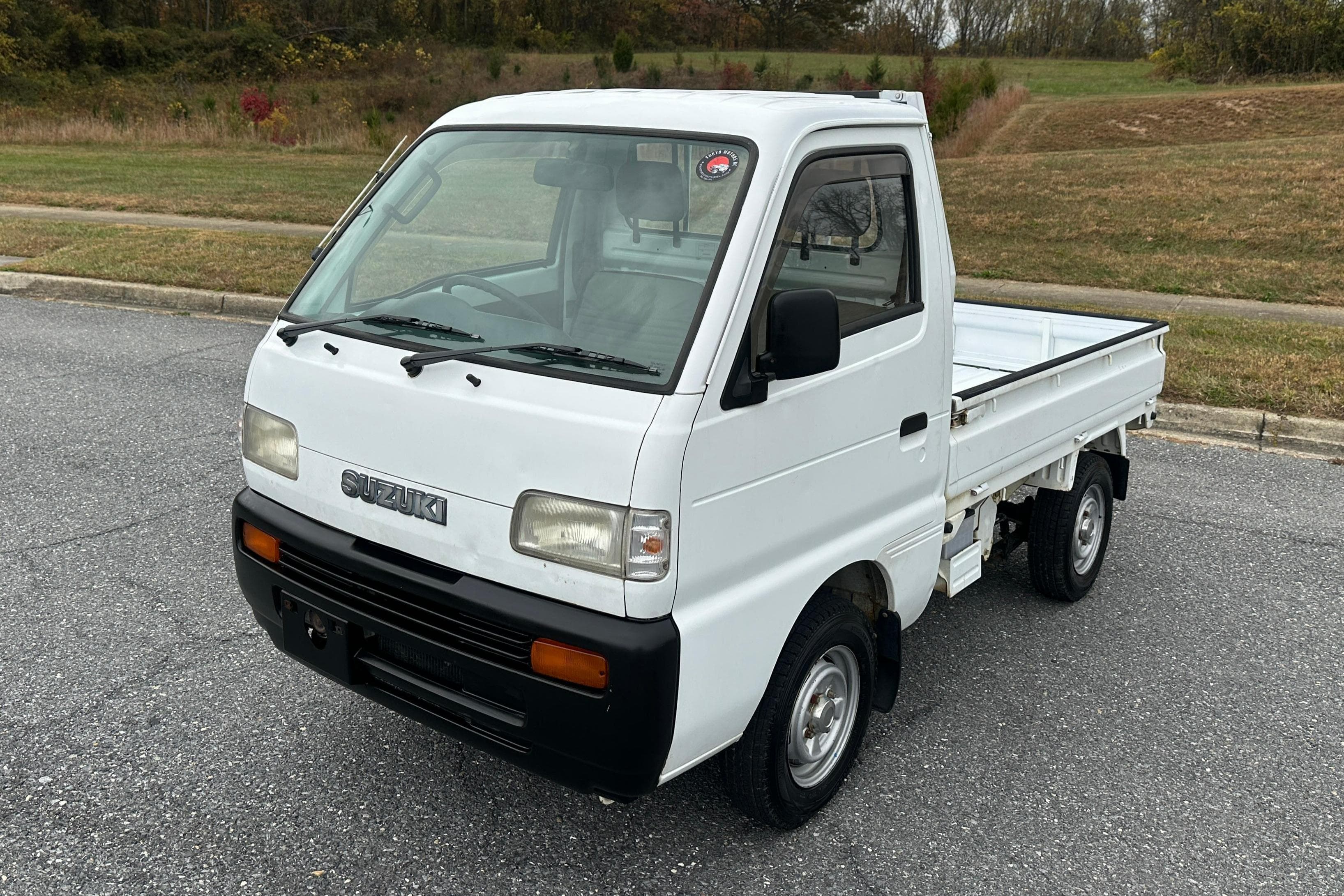 1993 Suzuki Carry Truck sold for $5,350