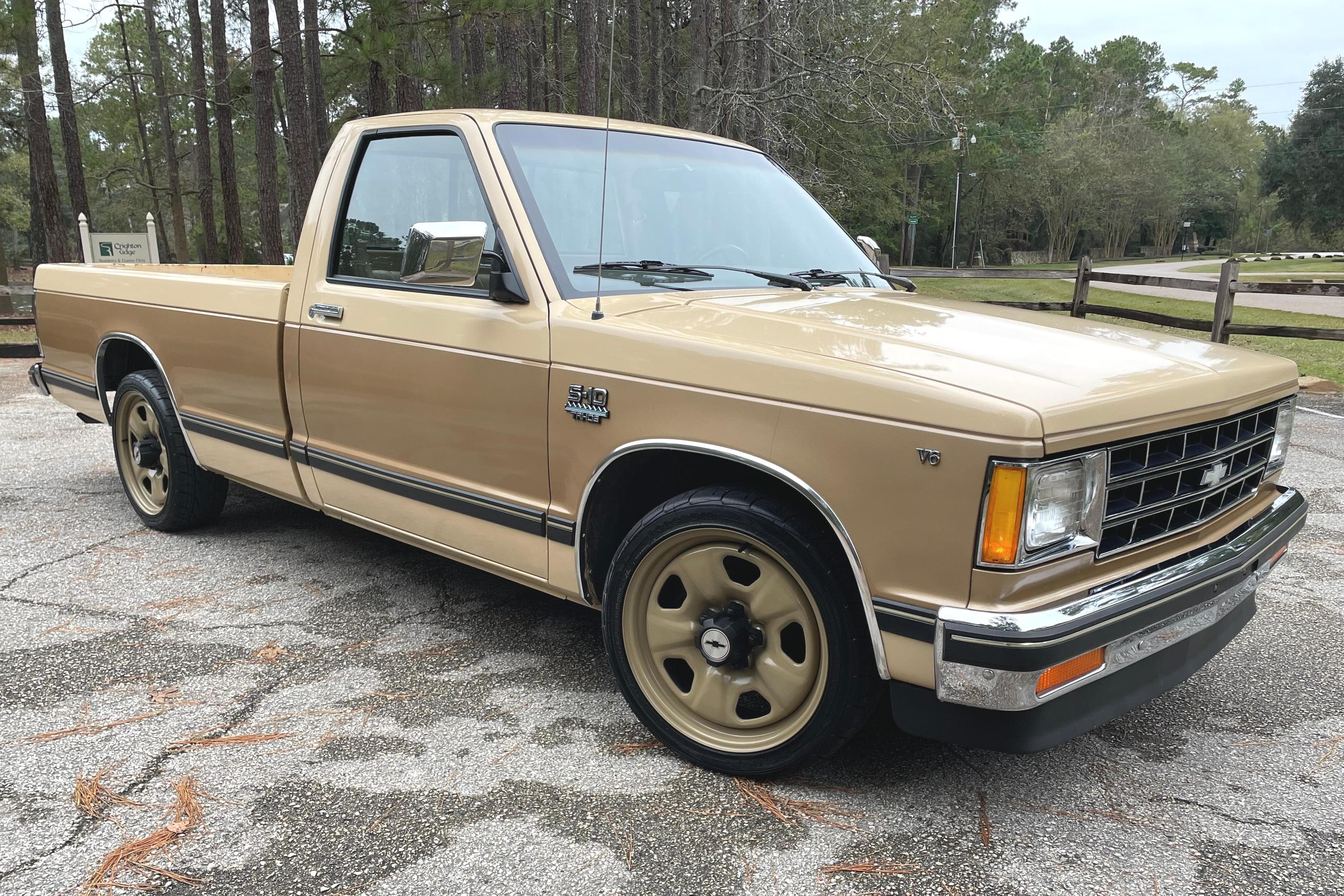 1983 Chevrolet S10 sold for $5,200