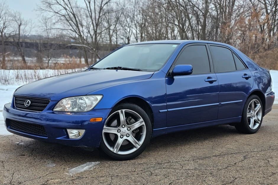 2002 Lexus IS sold for $27,000