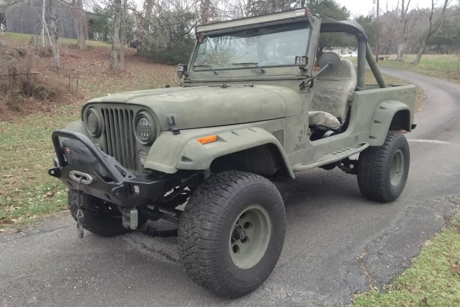 1984 Jeep CJ-8 sold for $11,500