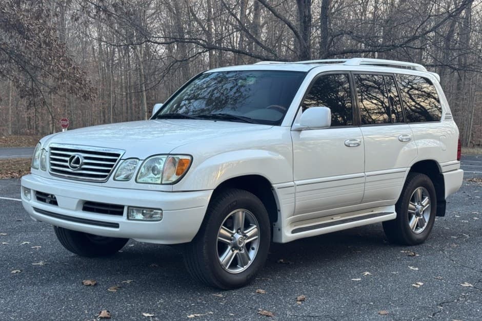 2007 Lexus LX470 sold for $16,000