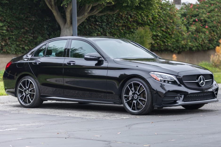 2019 Mercedes-Benz W205 C-Class sold for $20,250